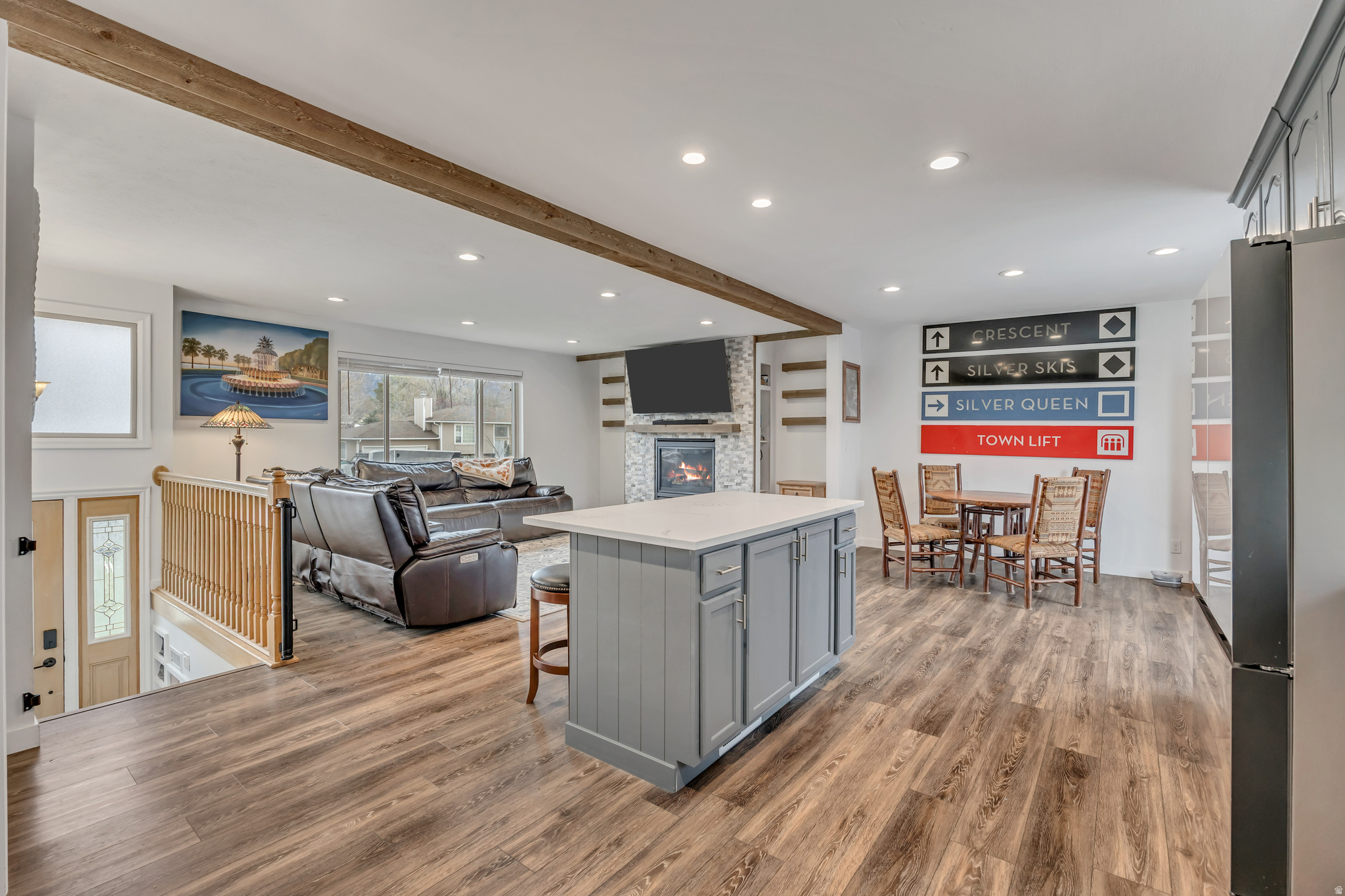 PEBBLE GLEN - Residential