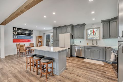 Tiny photo for 9218 S LAURA ANNE WAY, Sandy, UT 84094 (MLS # 2143696)