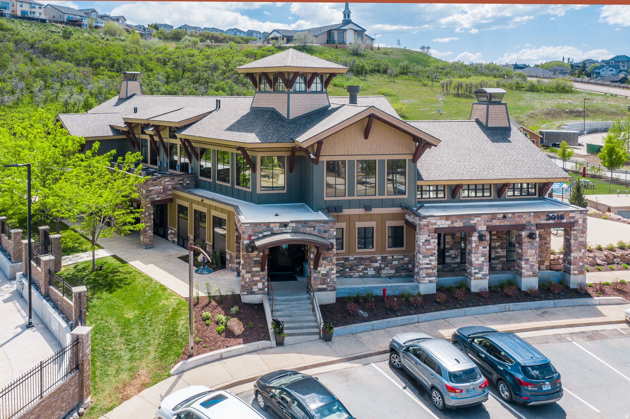 SUNCREST - Residential