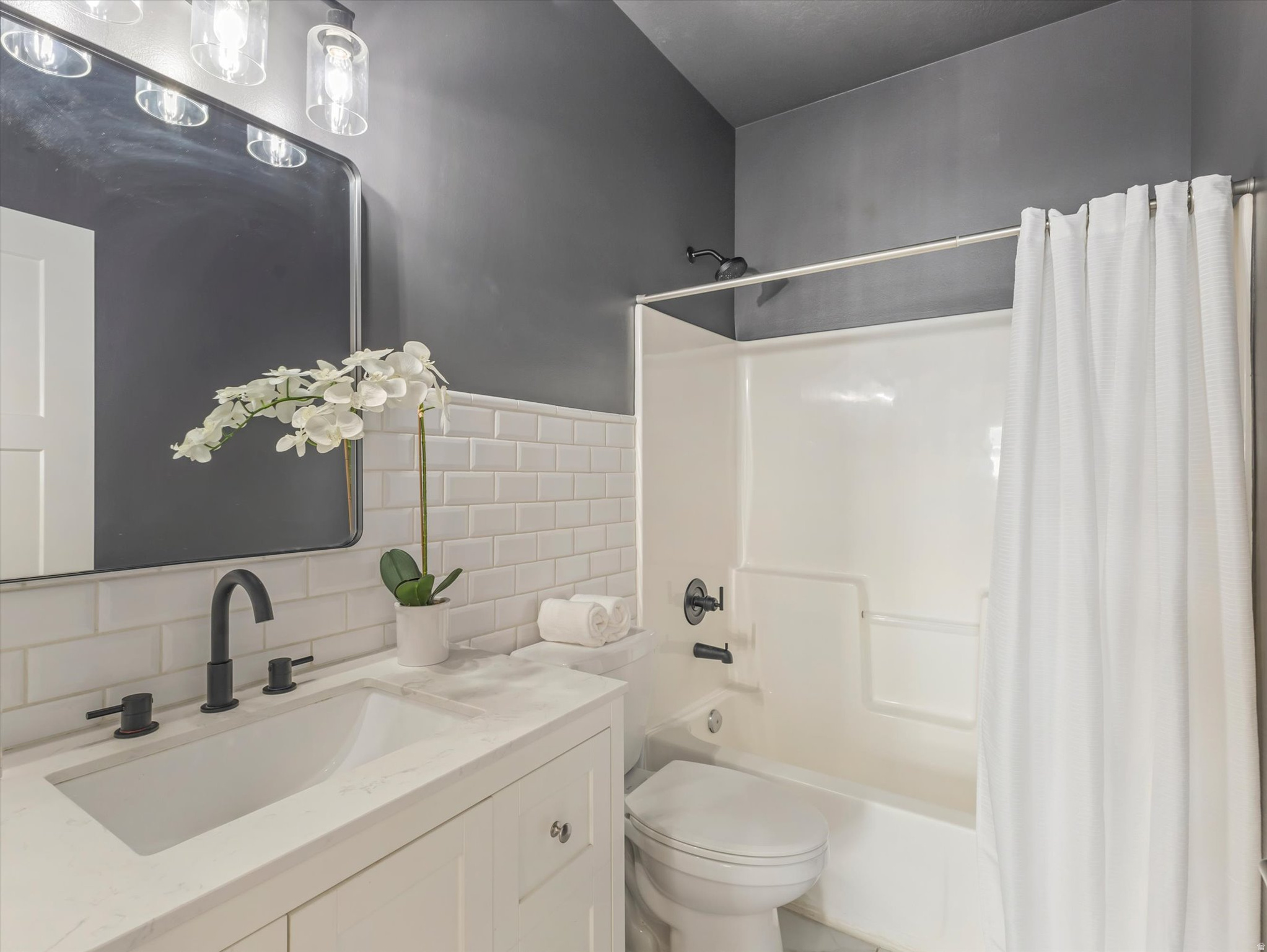 SUNCREST - Residential