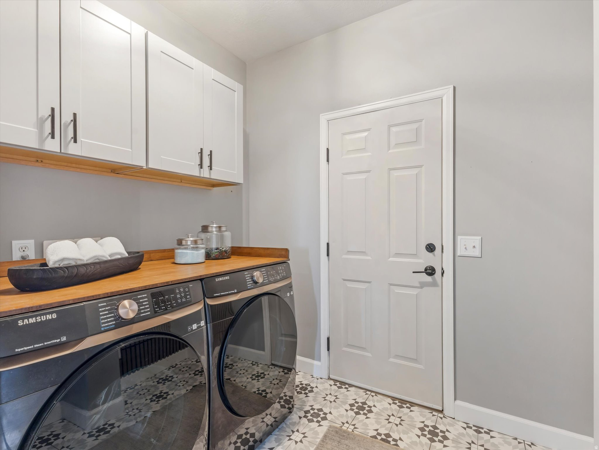 SUNCREST - Residential