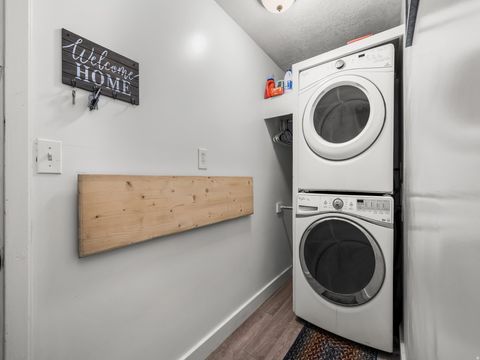 Tiny photo for 916 W 675 N, Tremonton, UT 84337 (MLS # 2128762)