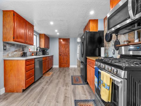 Tiny photo for 916 W 675 N, Tremonton, UT 84337 (MLS # 2128762)
