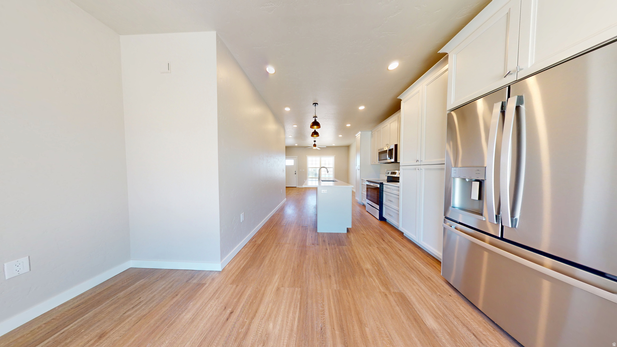 DESERT CANYONS - Residential