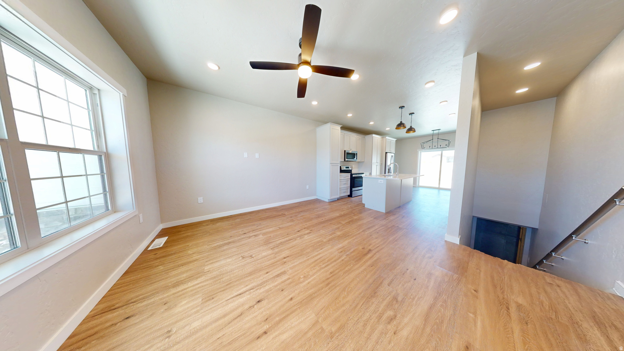 DESERT CANYONS - Residential