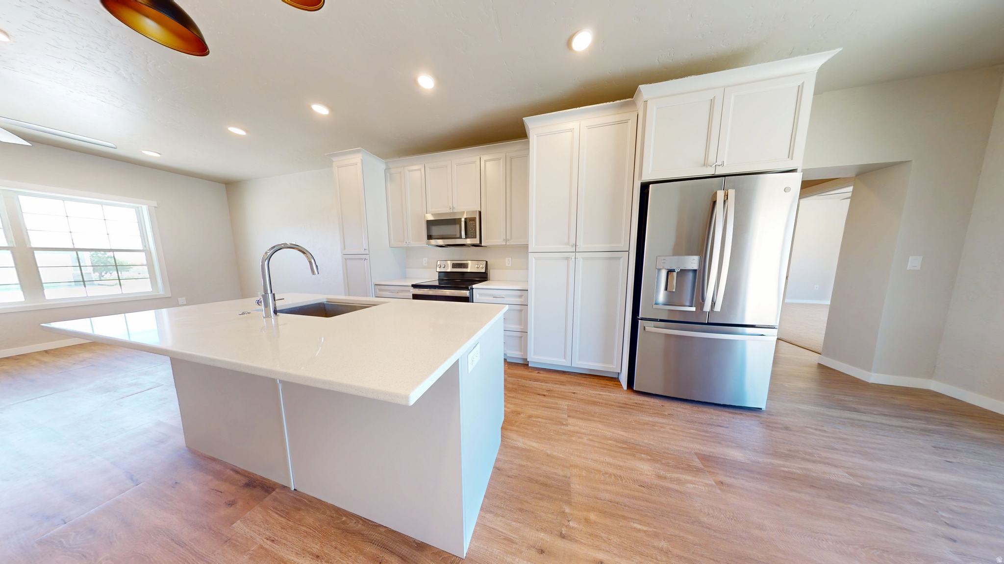 DESERT CANYONS - Residential