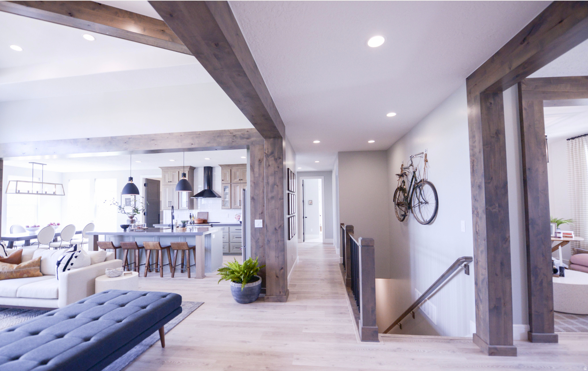 MAKIN DREAMS - Residential