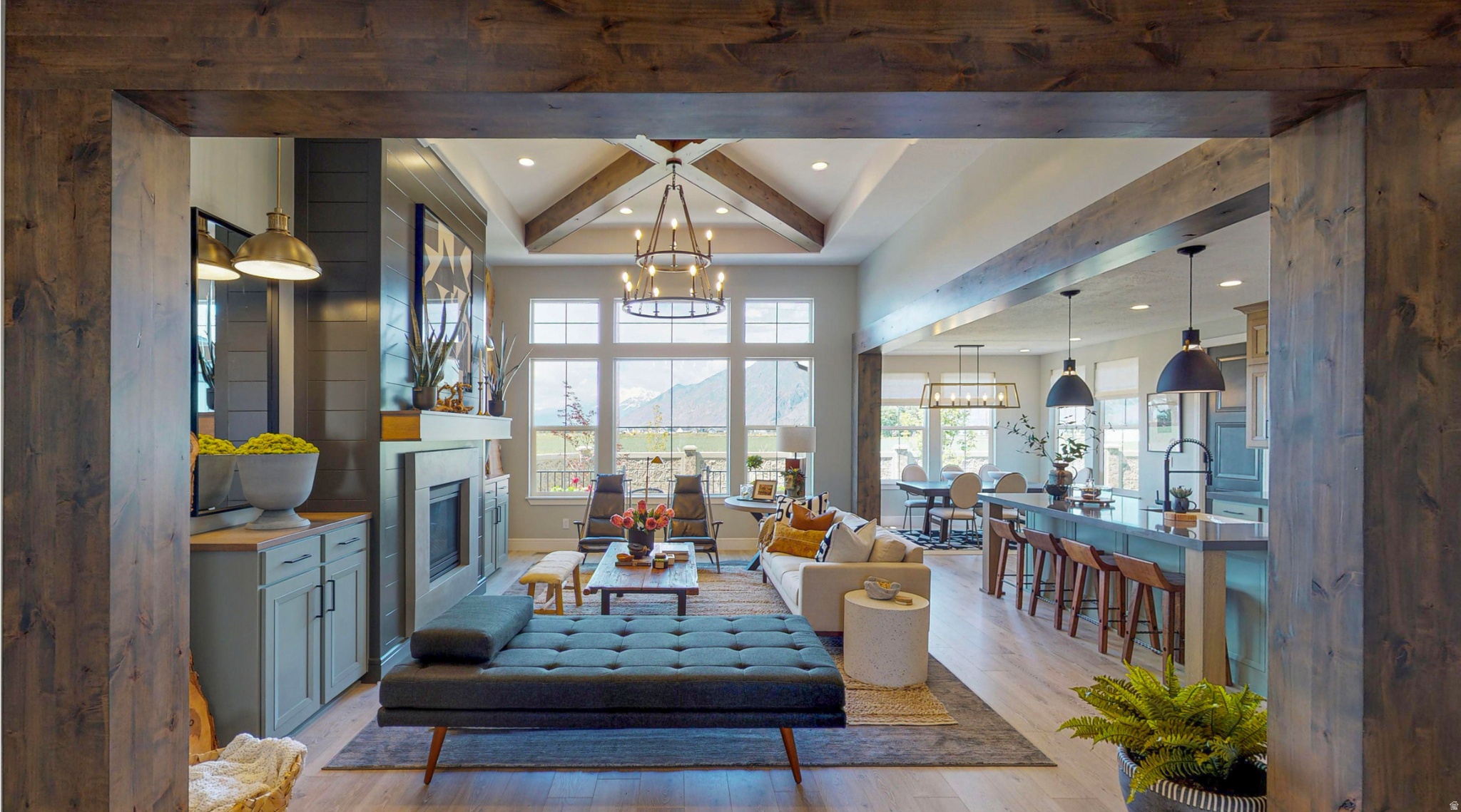 MAKIN DREAMS - Residential