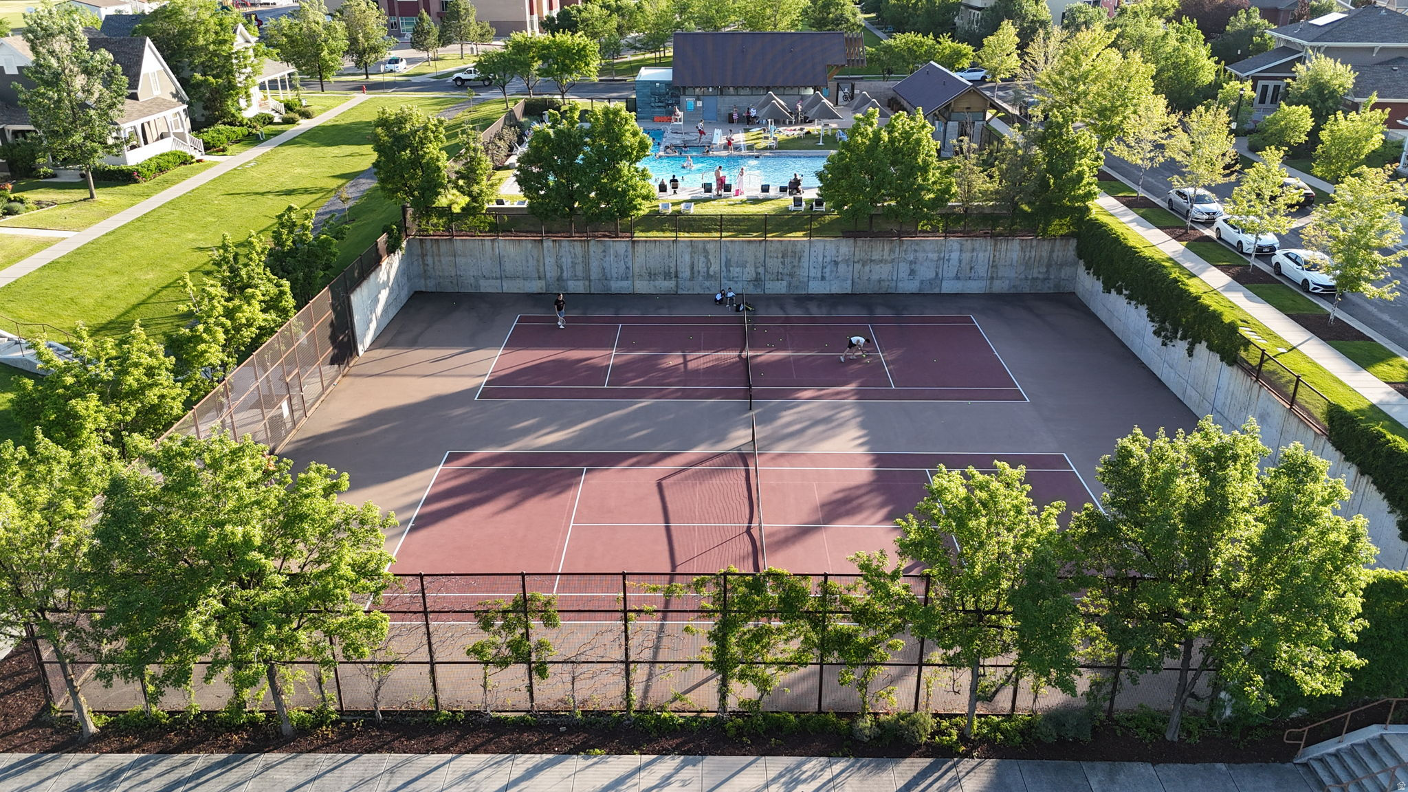 DAYBREAK - Residential