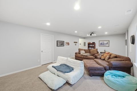 Tiny photo for 4366 W DEGRAY DR S, South Jordan, UT 84009 (MLS # 2129462)