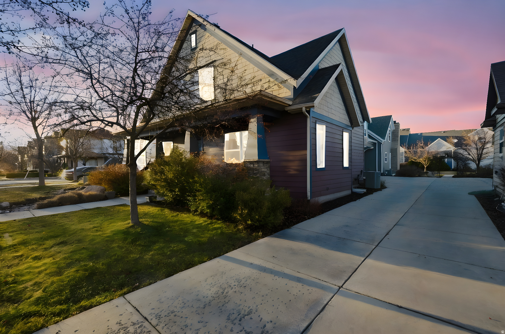 DAYBREAK - Residential