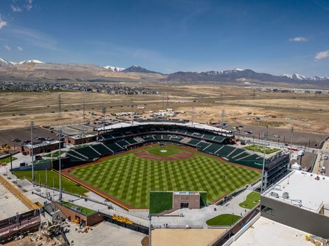 Tiny photo for 4366 W DEGRAY DR S, South Jordan, UT 84009 (MLS # 2129462)