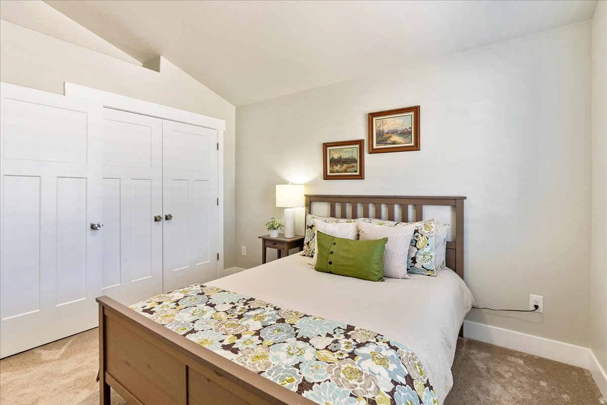 OVERLAKE ESTATES - Residential