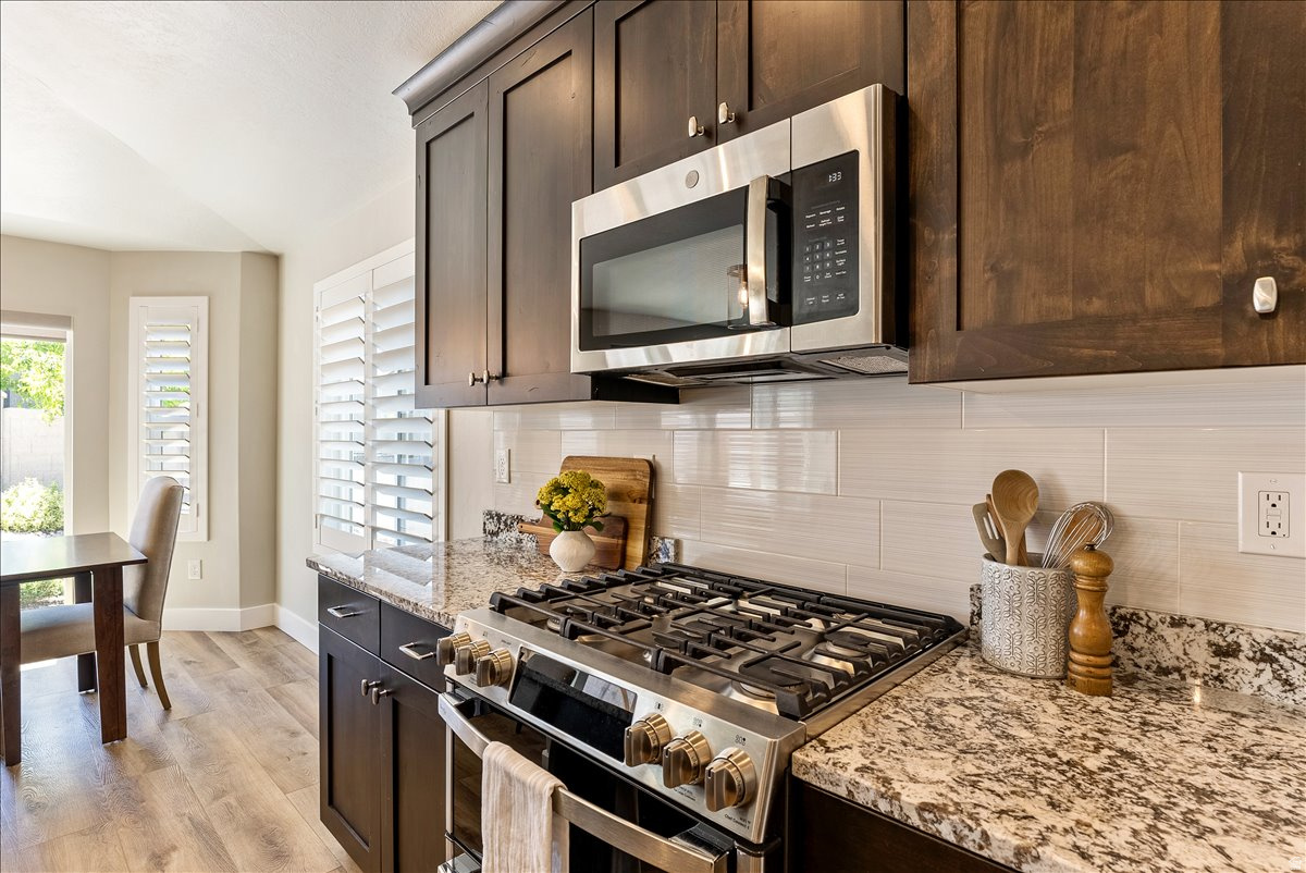 OVERLAKE ESTATES - Residential