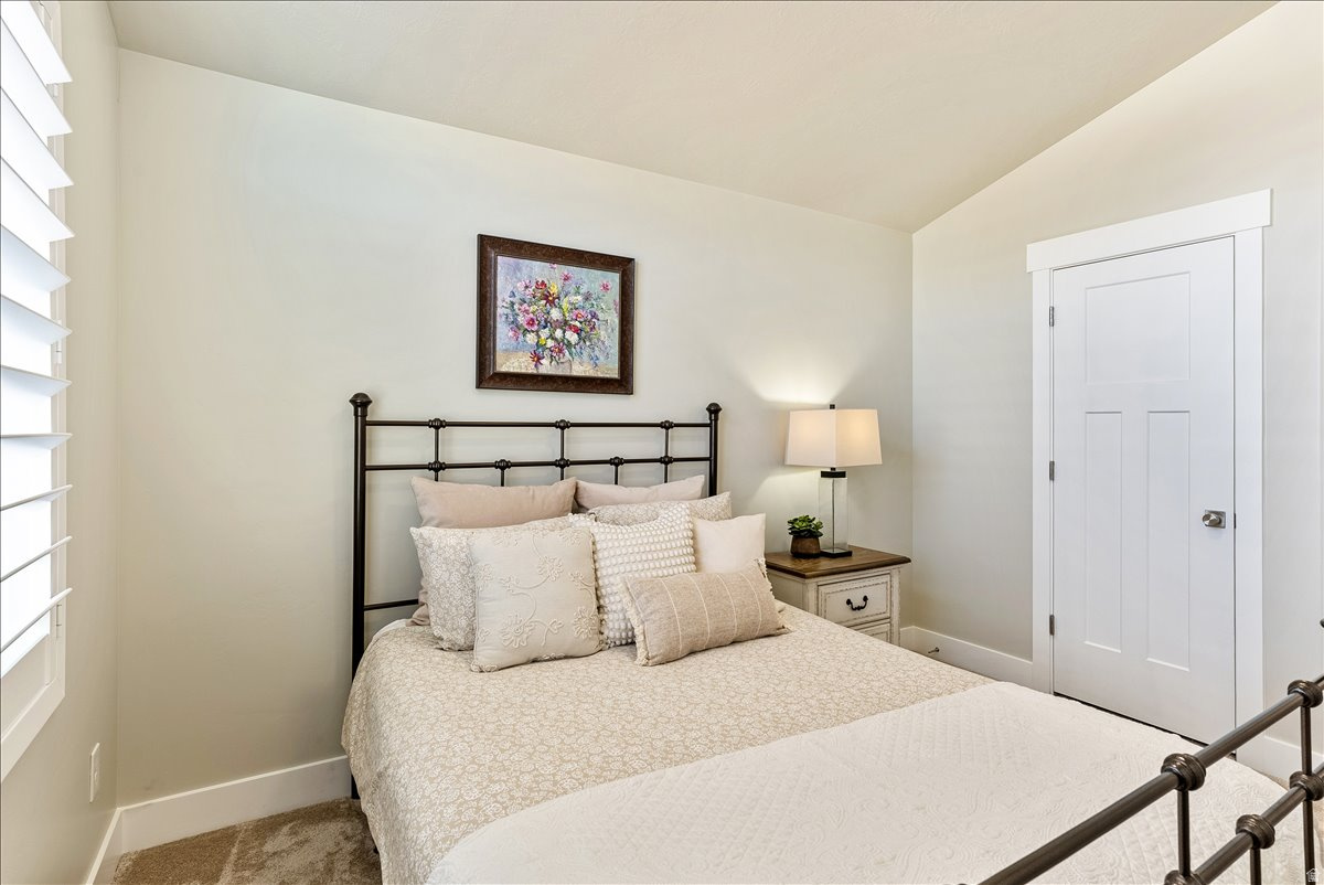 OVERLAKE ESTATES - Residential
