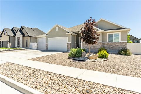 Tiny photo for 545 W 2030 N, Tooele, UT 84074 (MLS # 2158676)