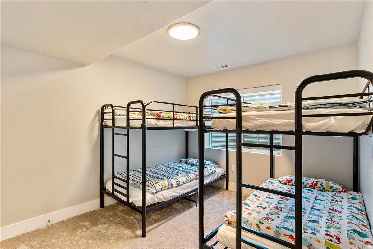 OVERLAKE ESTATES - Residential