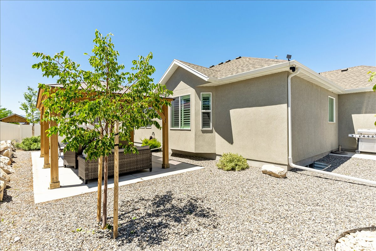 OVERLAKE ESTATES - Residential