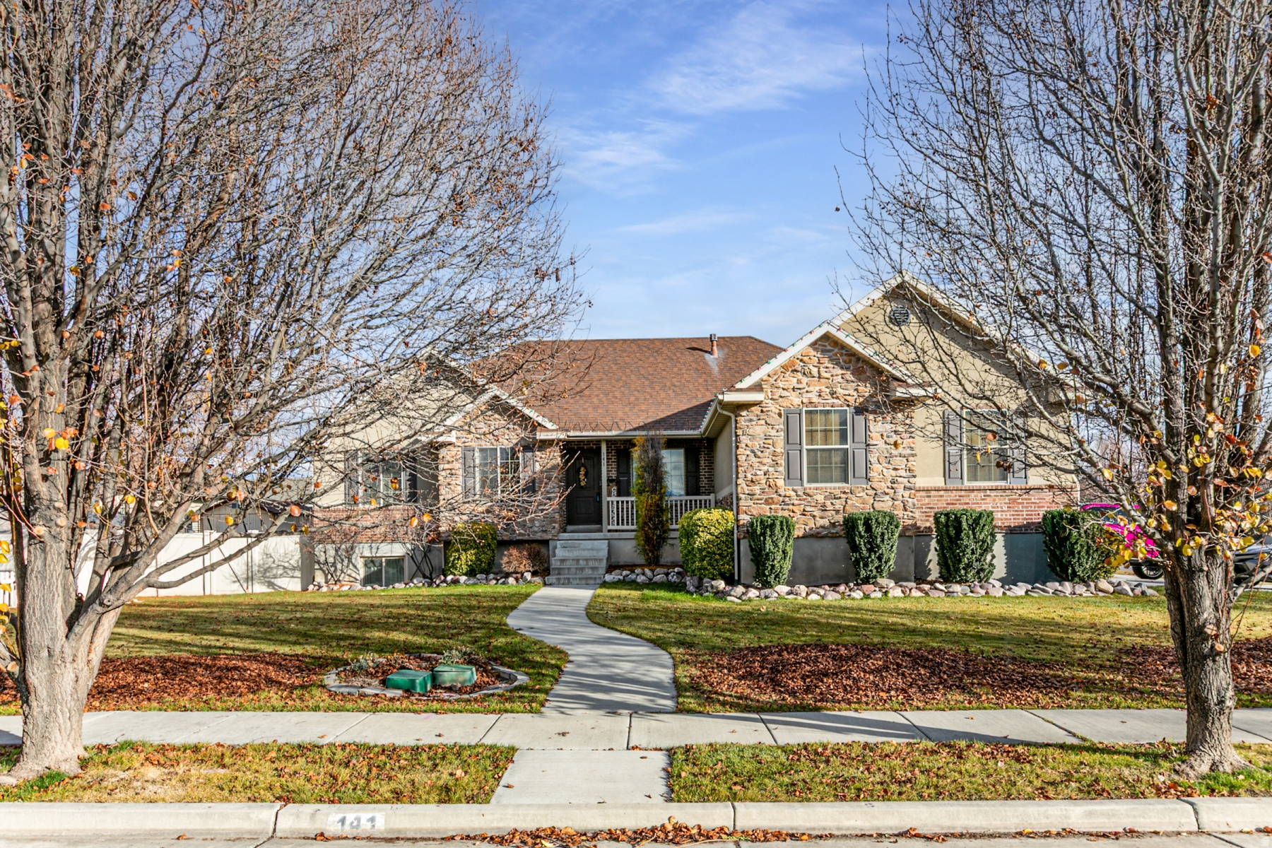 BLOSSOM MEADOWS - Residential