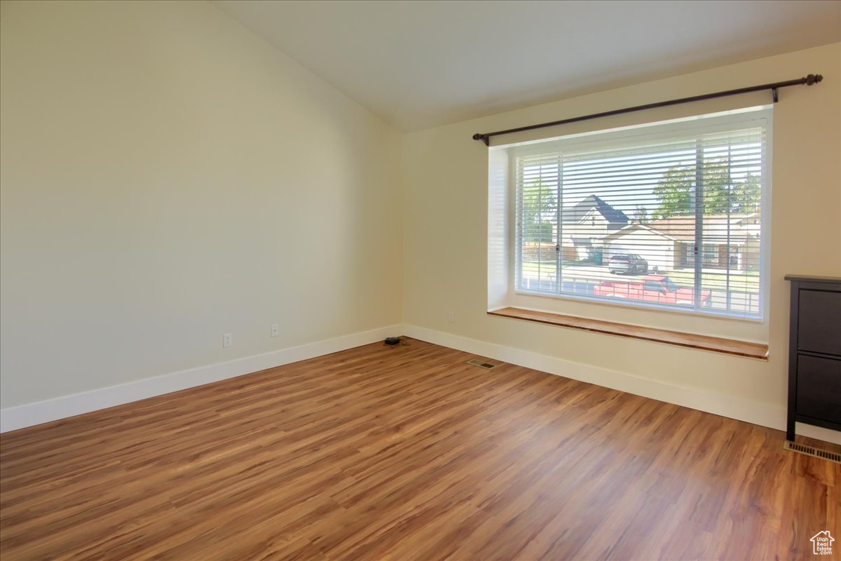 MIDLAND FARMS SUBDIV - Residential