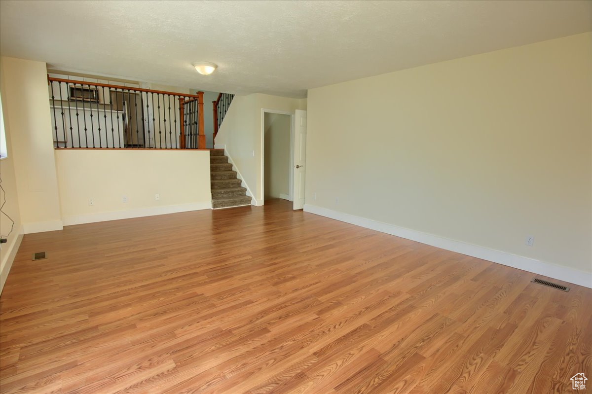 MIDLAND FARMS SUBDIV - Residential