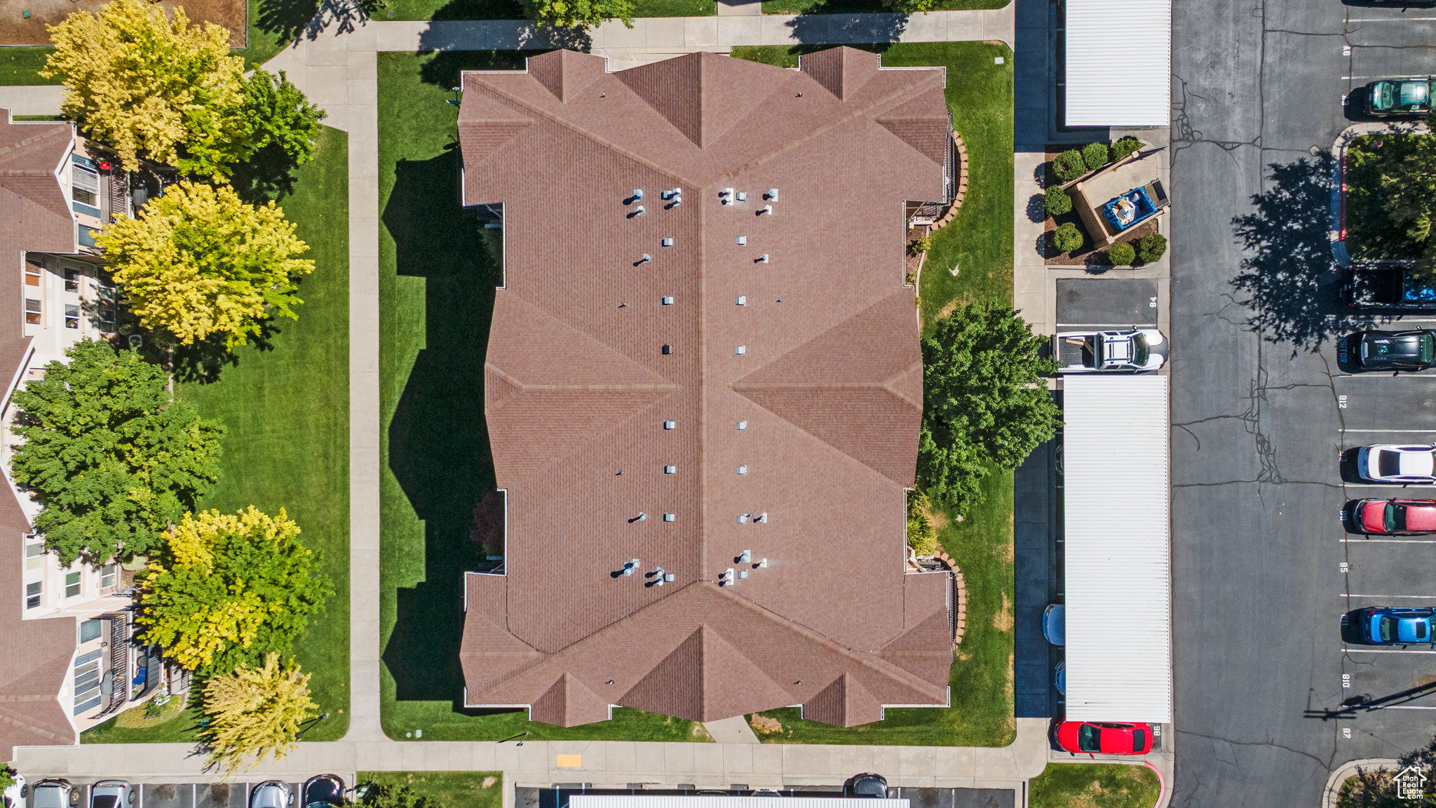 KINGSPOINTE - Residential