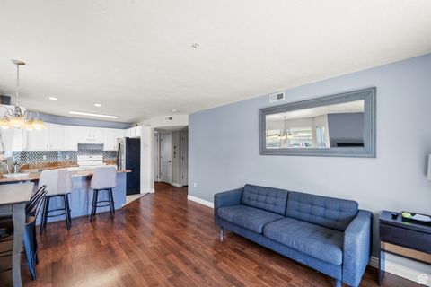 Tiny photo for 3821 S KINGSBURY LN W #B2, West Valley City, UT 84119 (MLS # 2100552)