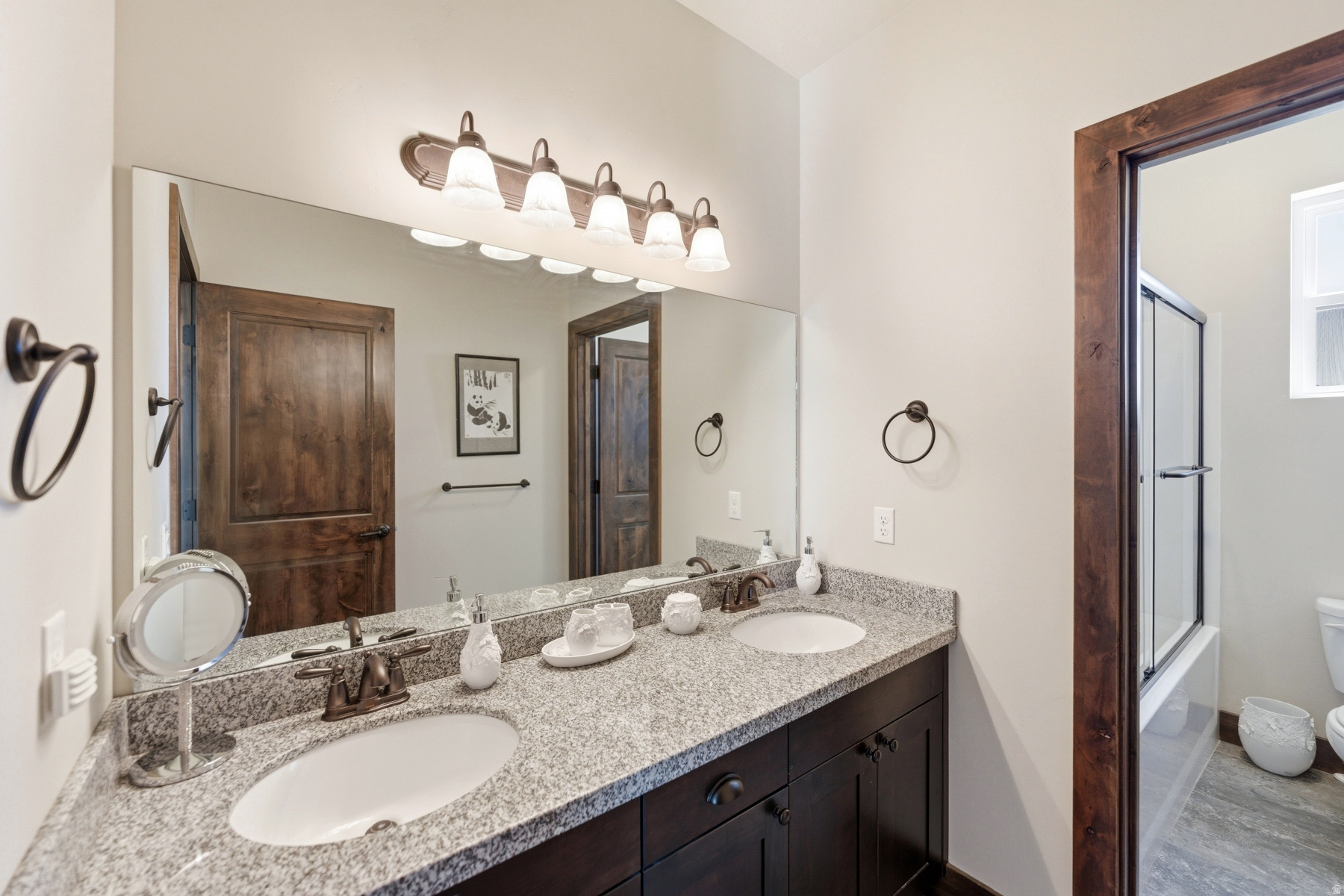 EAST CREEK - Residential