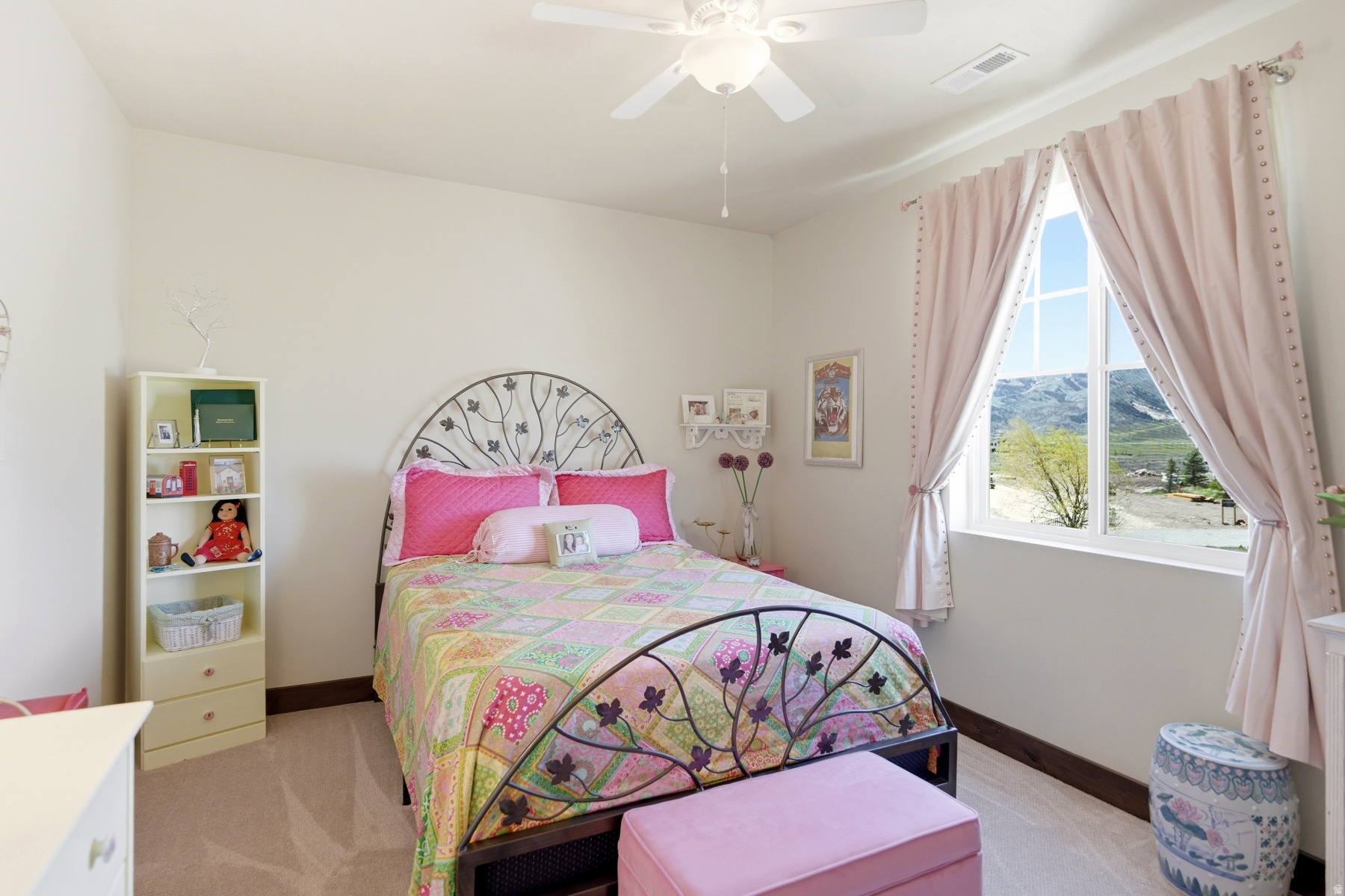 EAST CREEK - Residential