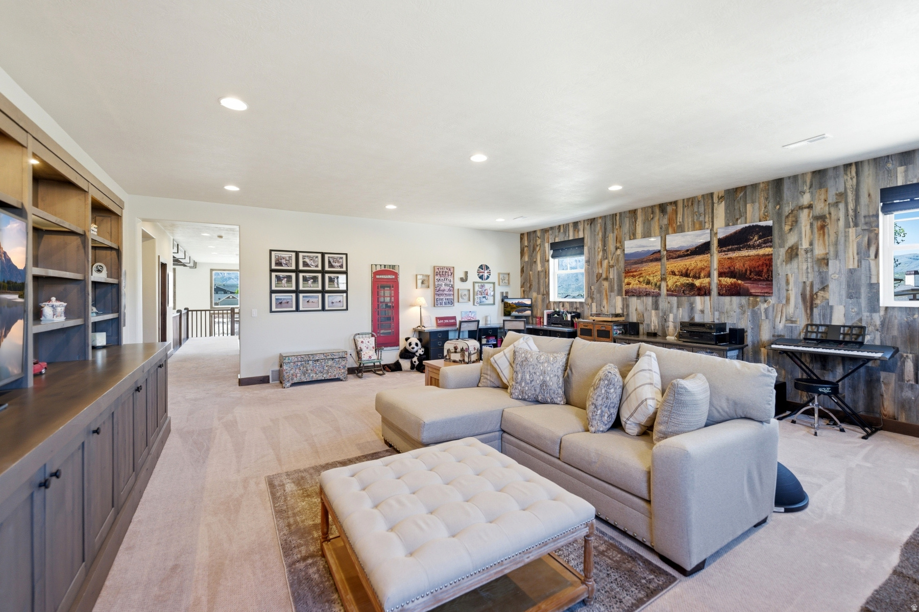 EAST CREEK - Residential