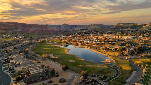 Tiny photo for 4981 N ESCAPES DR, Saint George, UT 84770 (MLS # 2134924)