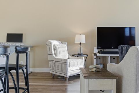 Tiny photo for 4981 N ESCAPES DR, Saint George, UT 84770 (MLS # 2134924)