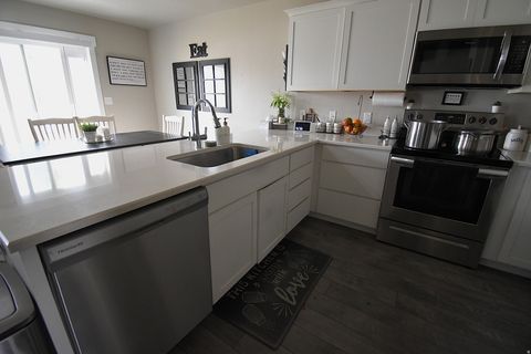 Tiny photo for 1688 W 200 N, Mapleton, UT 84664 (MLS # 2147556)