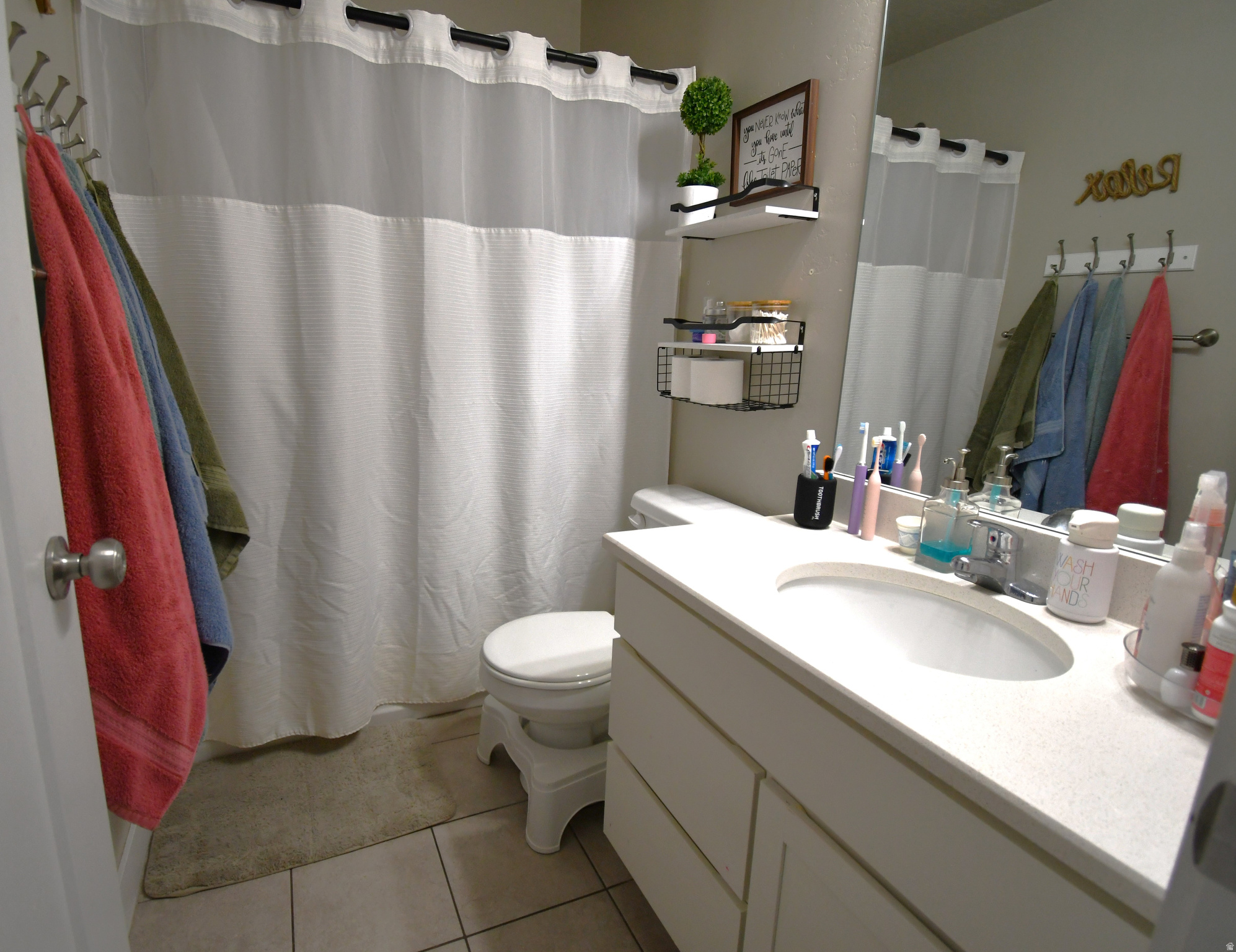 FOX HOLLOW ESTATES - Residential