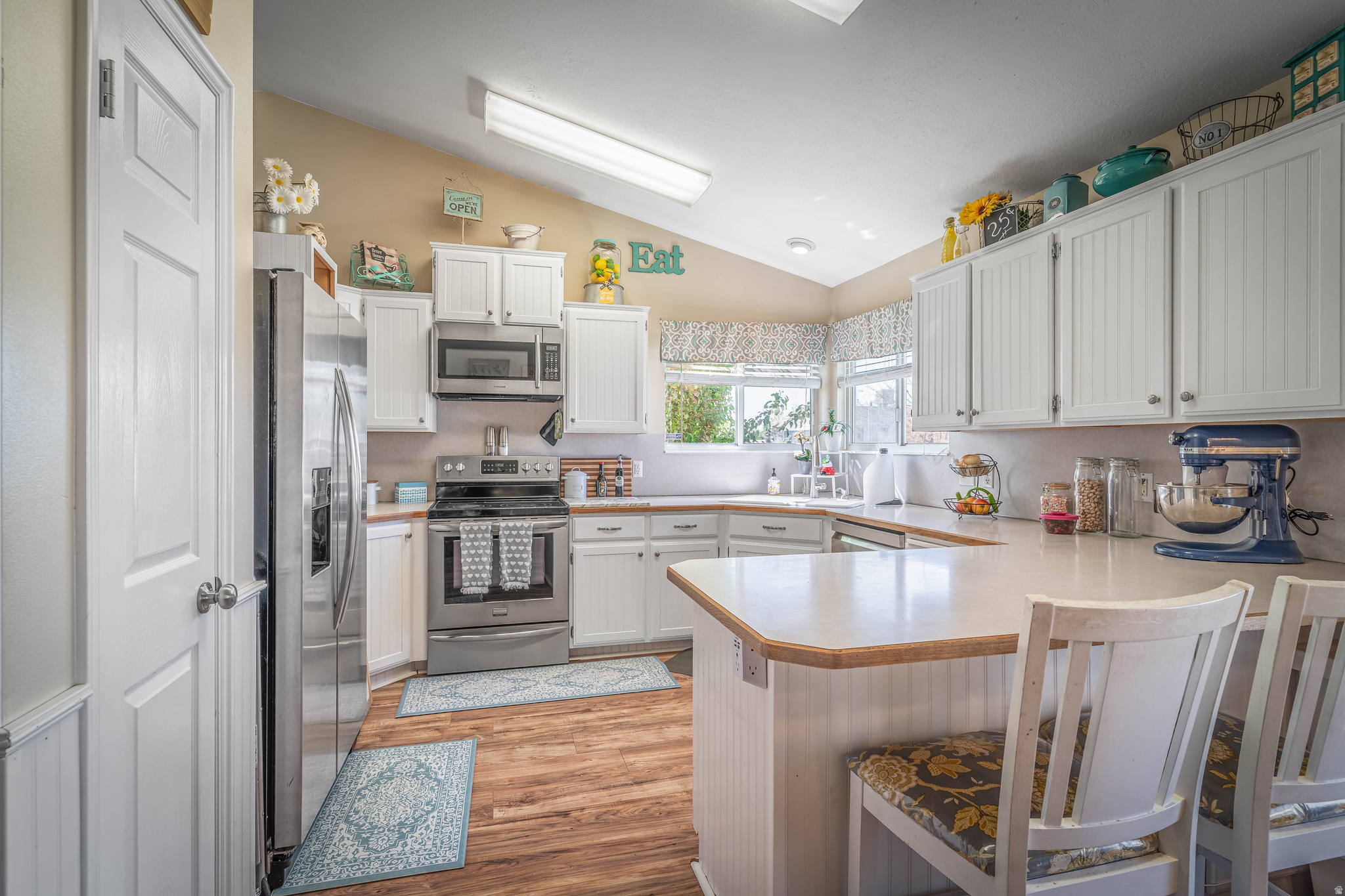 MEADOW PARK - Residential