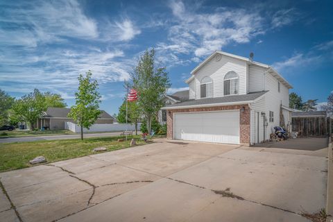 Tiny photo for 1410 W 975 S, Clearfield, UT 84015 (MLS # 2156256)