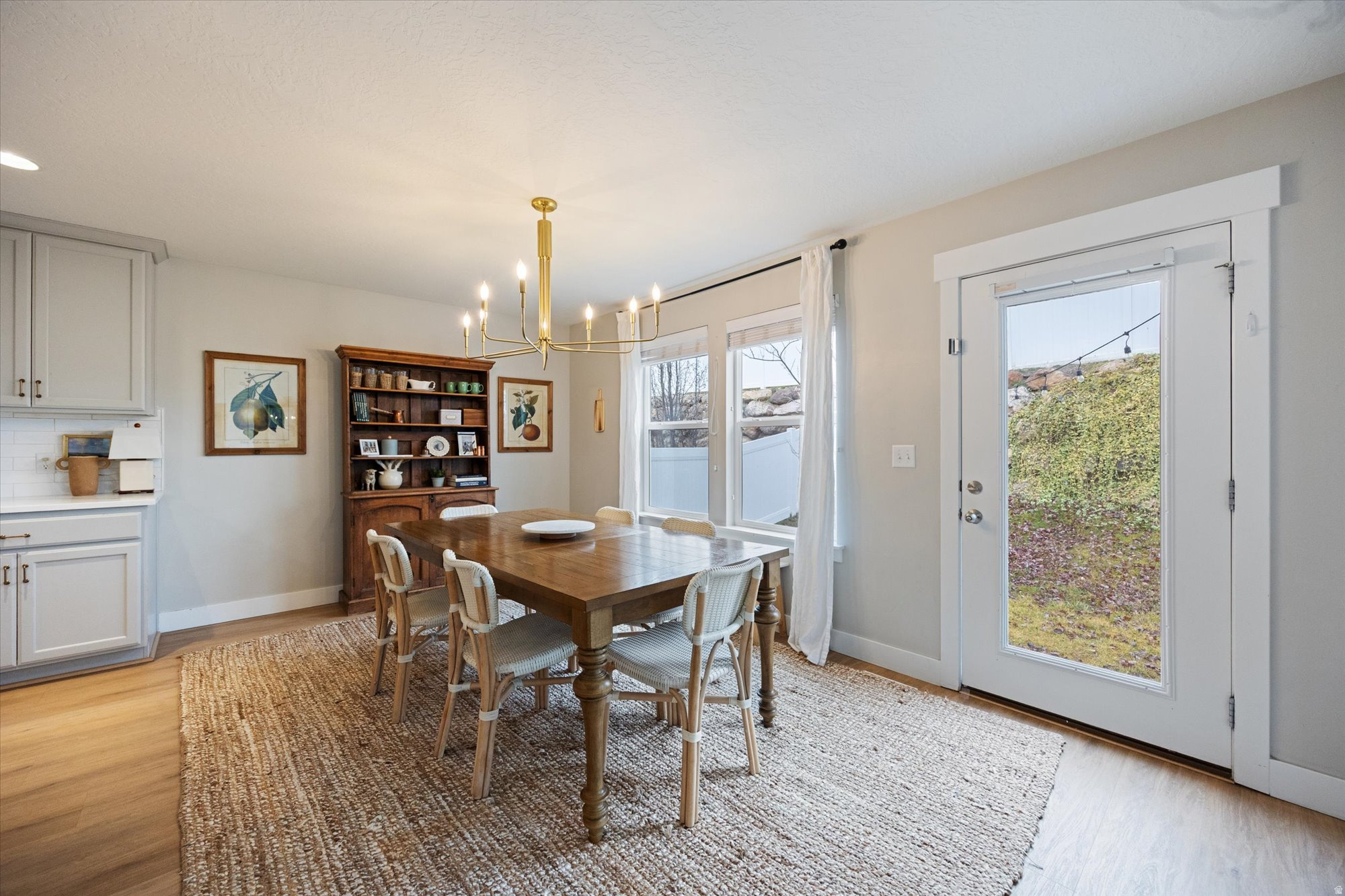 CANYON HILLS - Residential