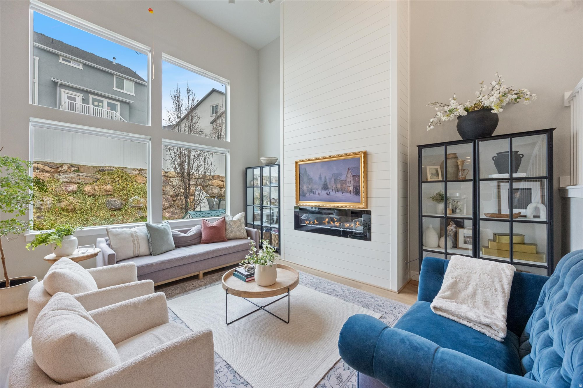 CANYON HILLS - Residential