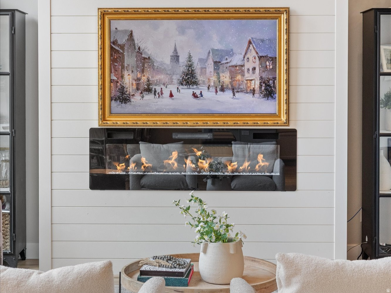 CANYON HILLS - Residential