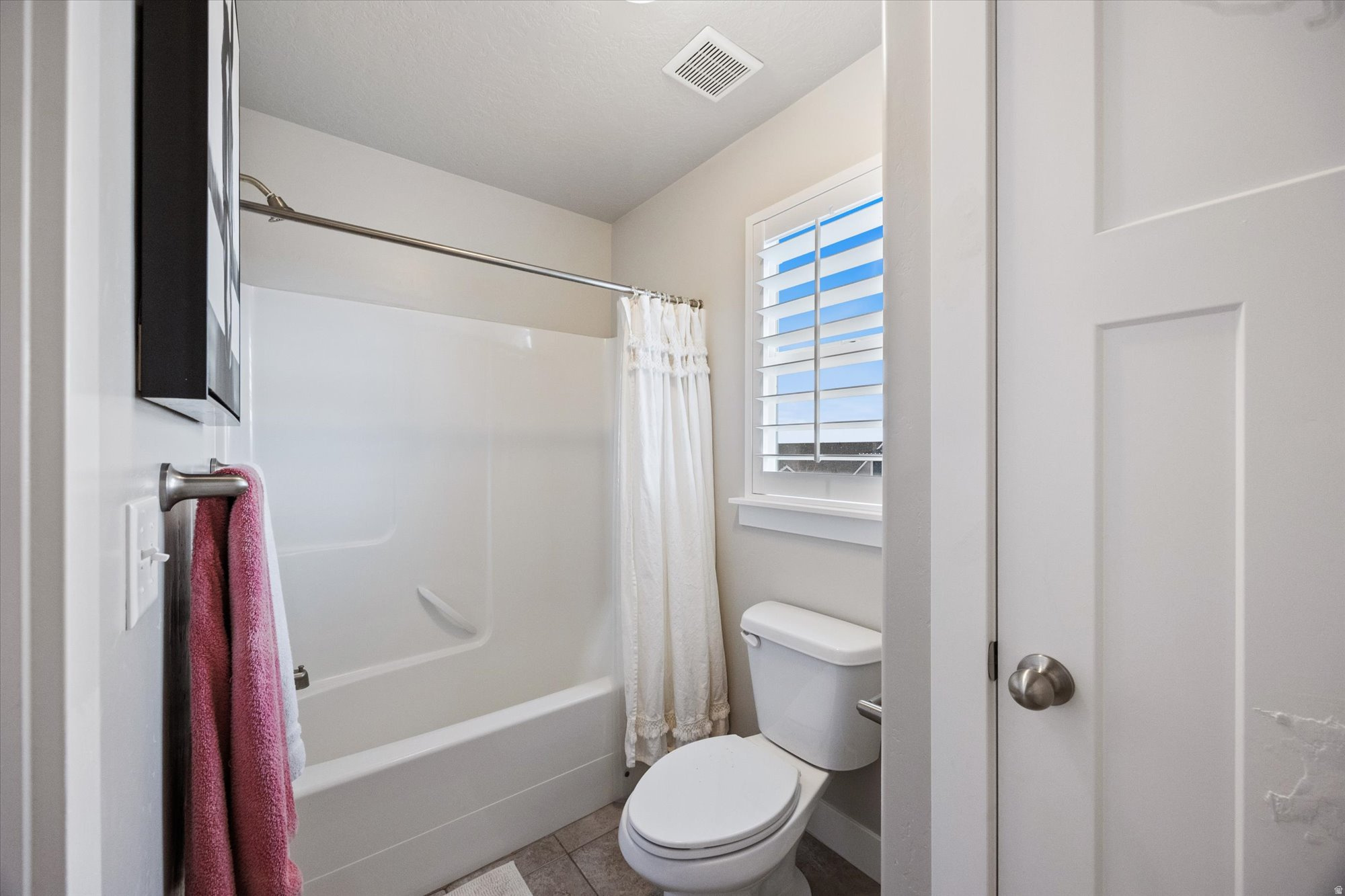 CANYON HILLS - Residential