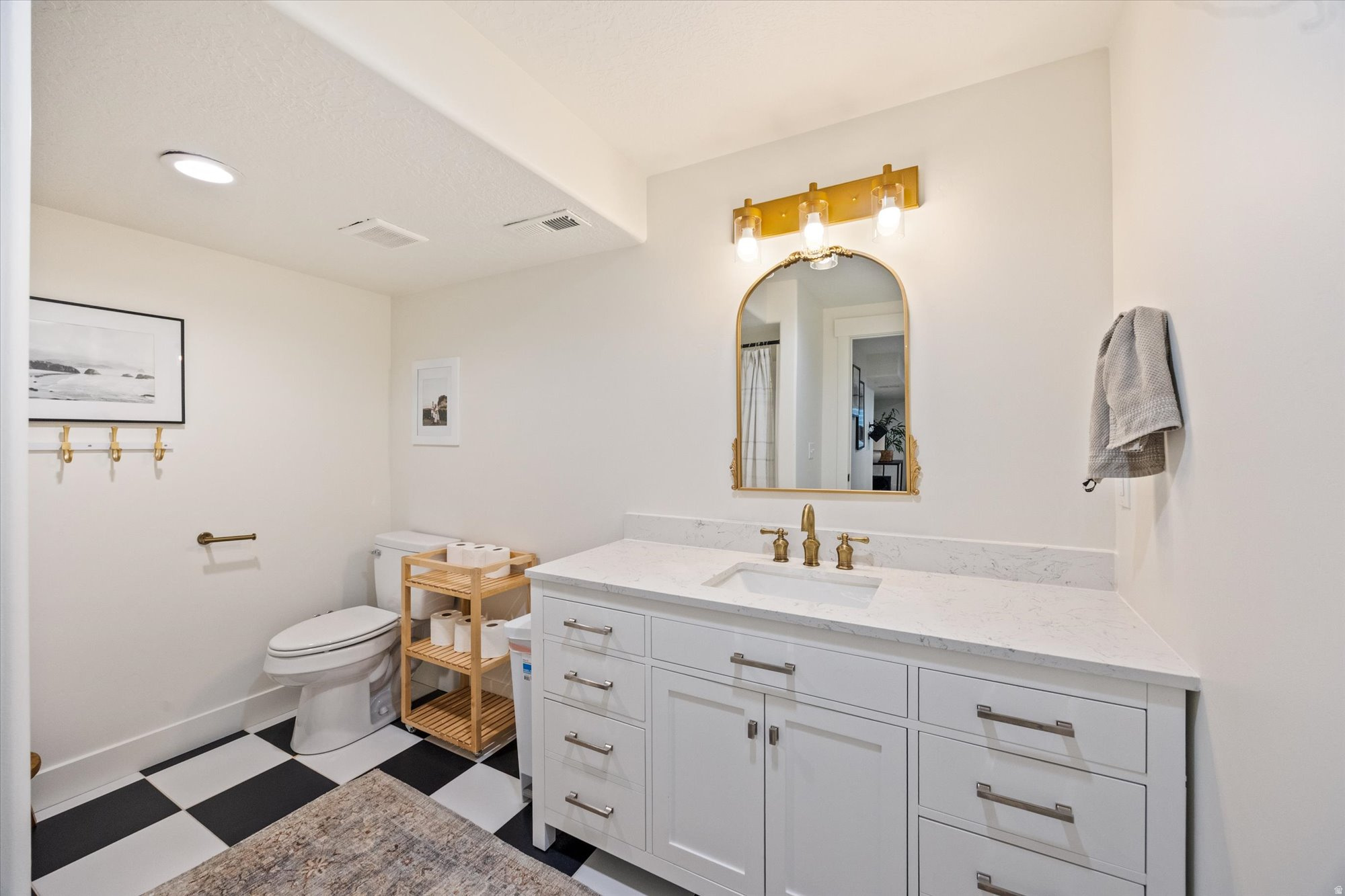 CANYON HILLS - Residential