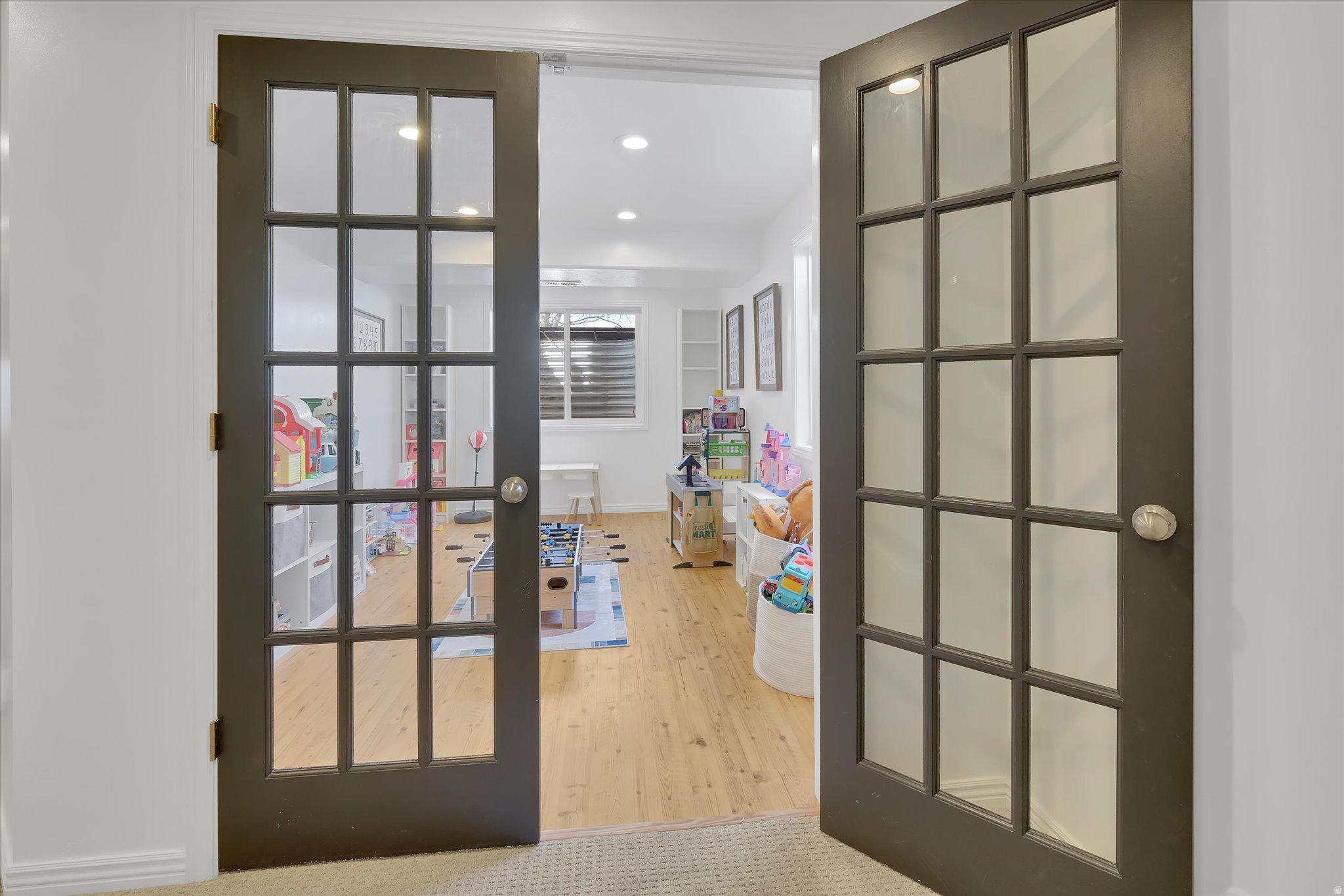 MEADOWRIDGE - Residential