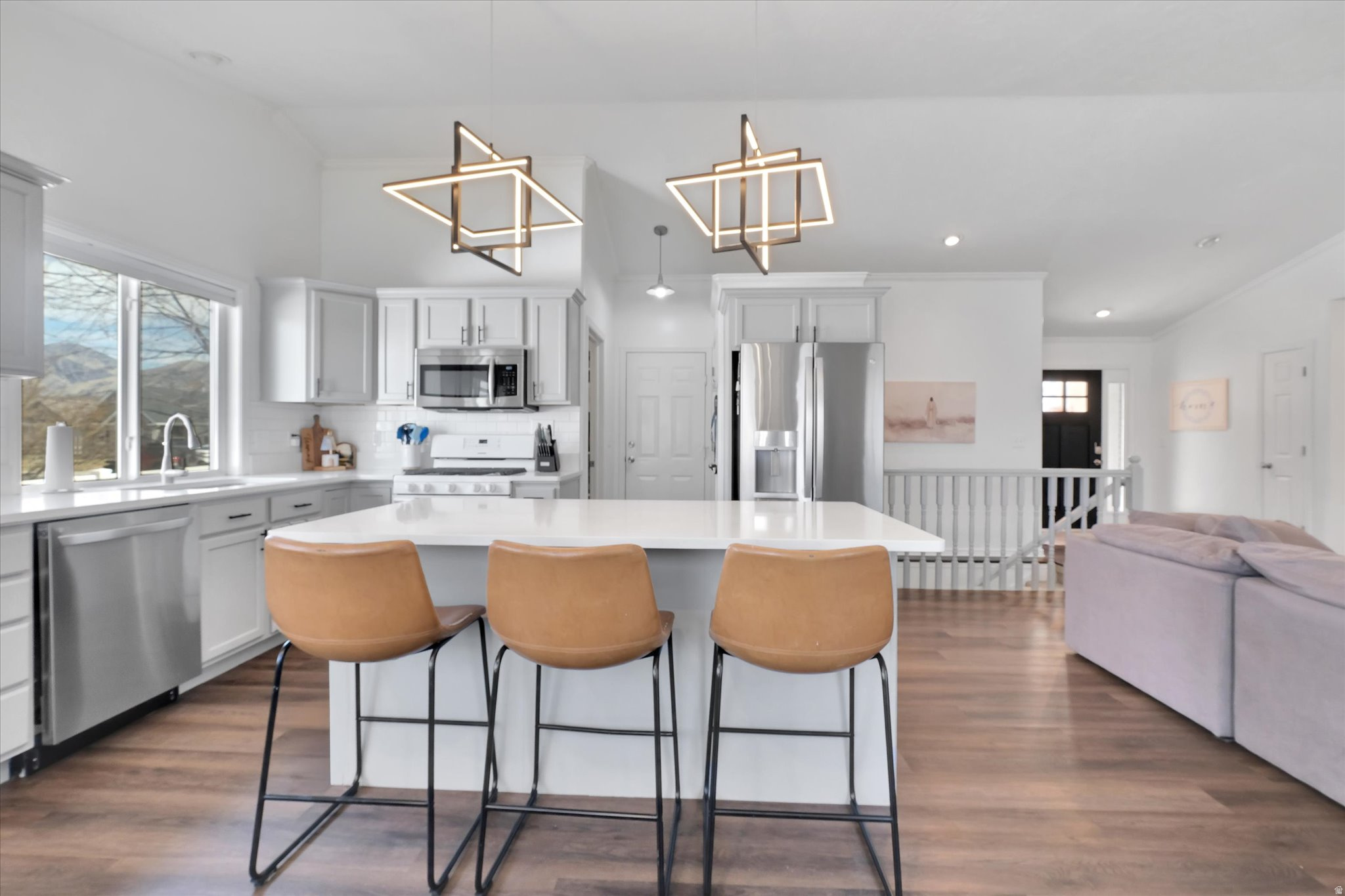 MEADOWRIDGE - Residential