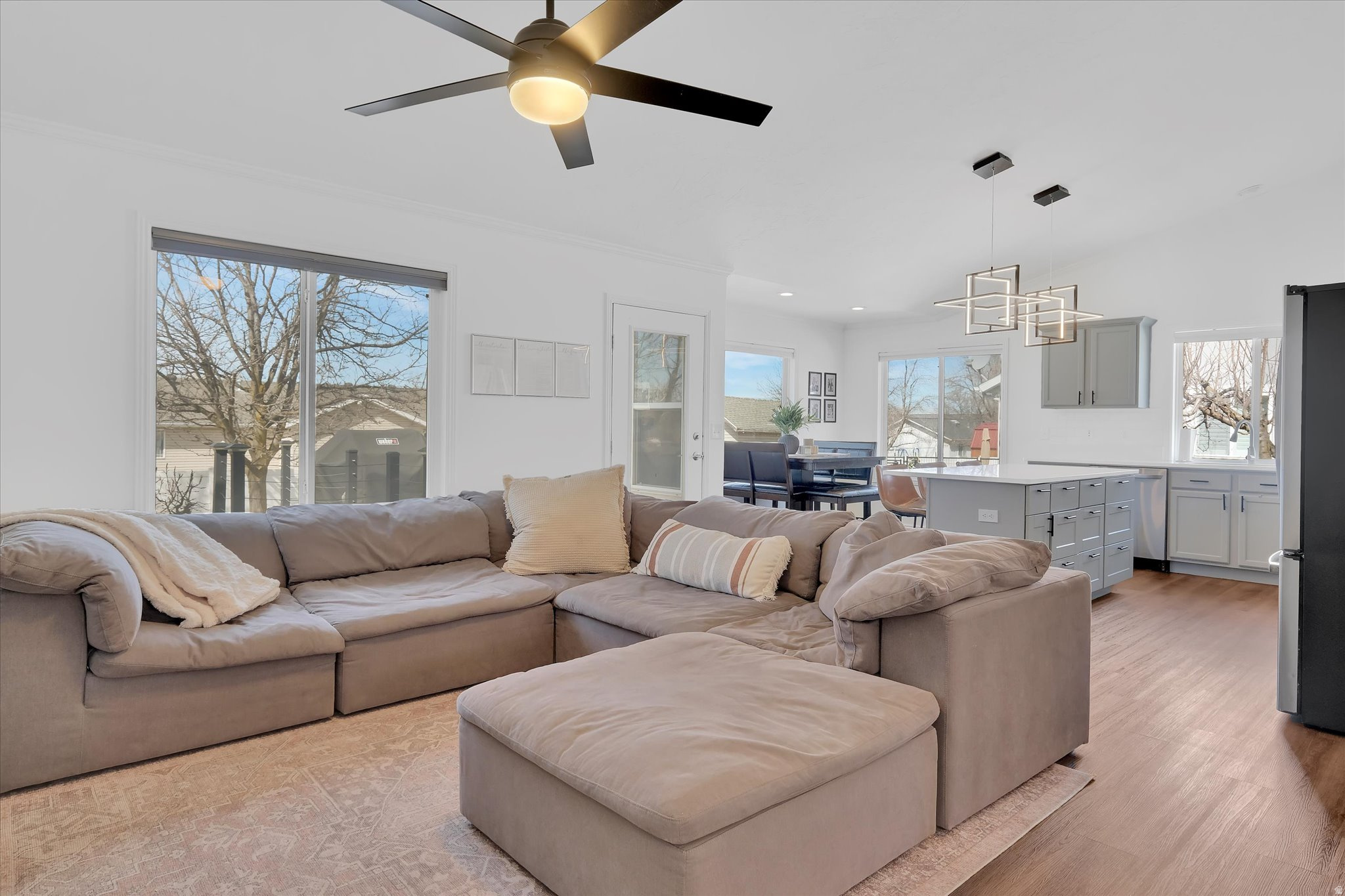 MEADOWRIDGE - Residential