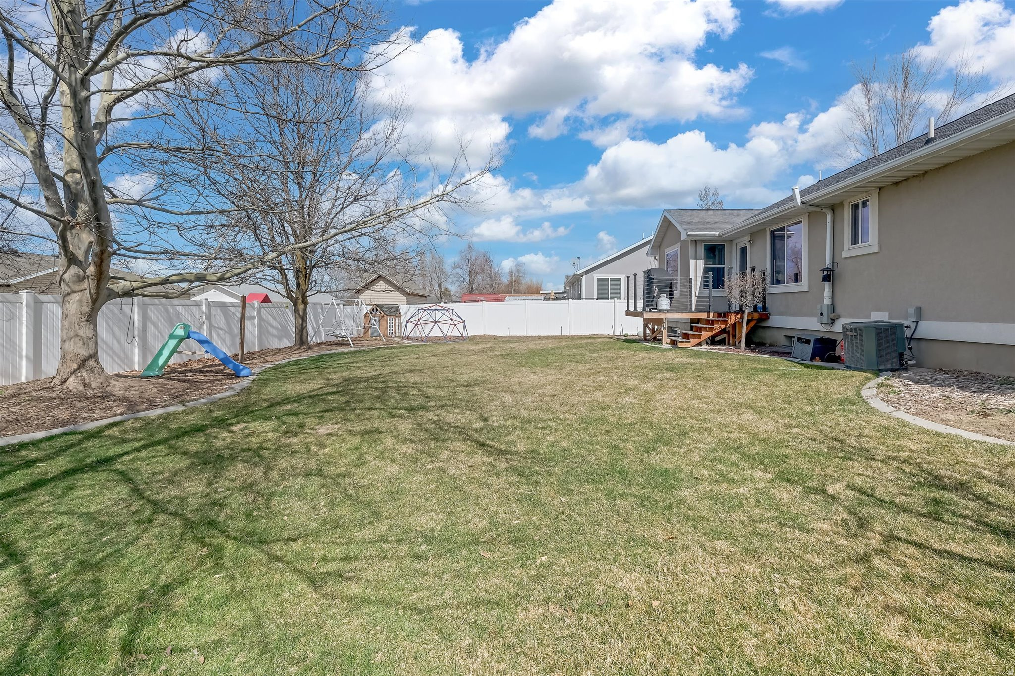 MEADOWRIDGE - Residential