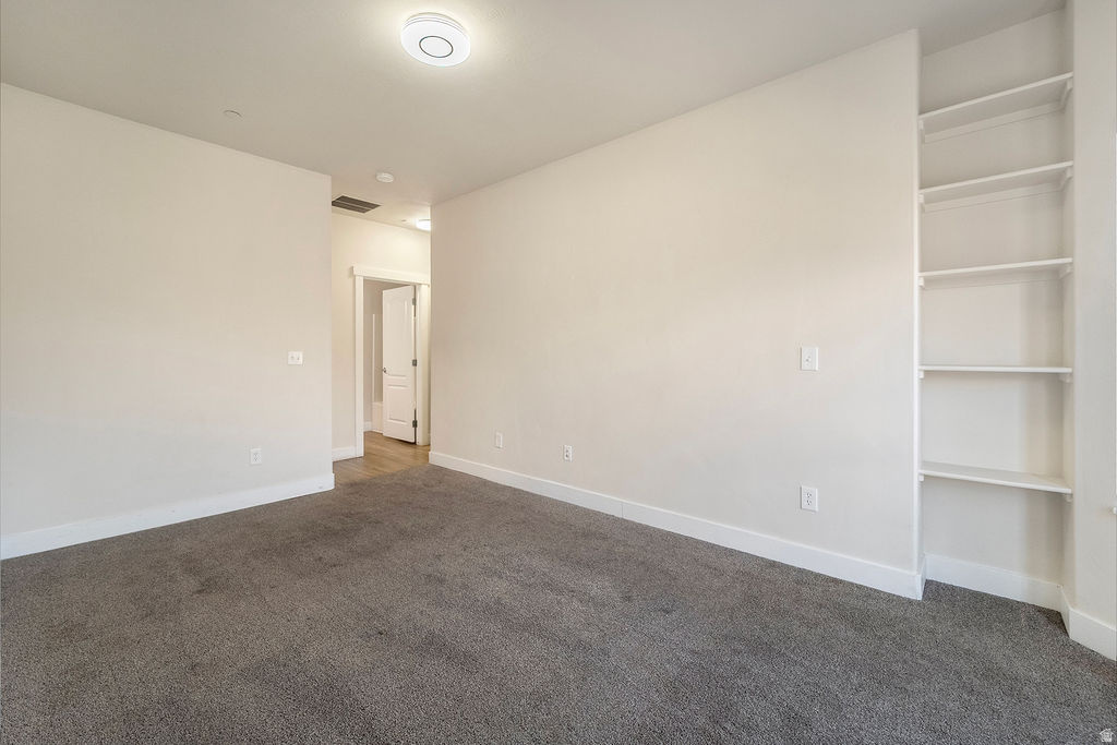 THE BELLA MONTE AT DRAPER MEADOWS CONDOMINIUMS - Residential Lease