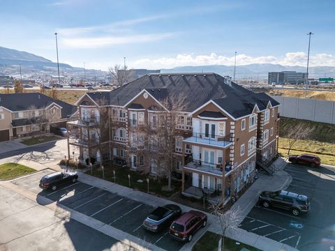 Tiny photo for 13528 S VENICIA WAY #9, Draper, UT 84020 (MLS # 2126438)