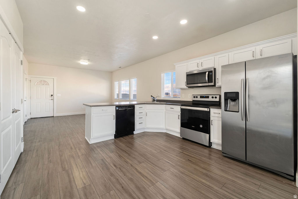 THE BELLA MONTE AT DRAPER MEADOWS CONDOMINIUMS - Residential Lease