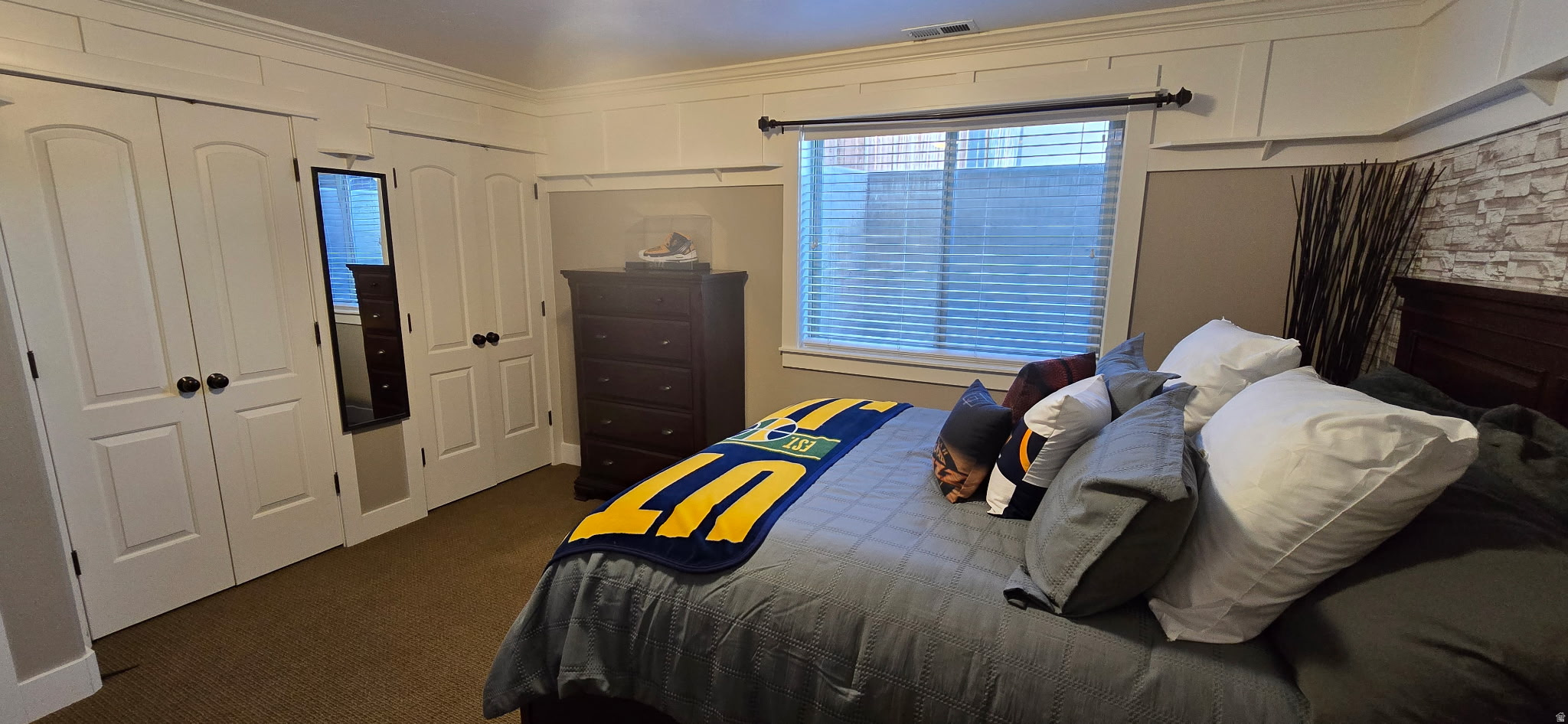 PINERIDGE ESTATES - Residential