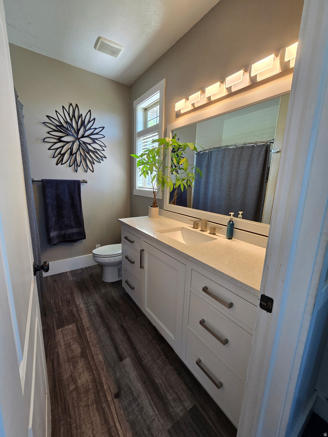 PINERIDGE ESTATES - Residential